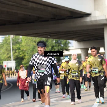 Runner Photo 6377028