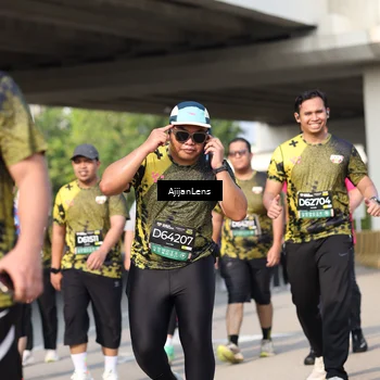 Runner Photo 6377042