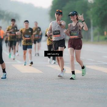 Runner Photo 6377053