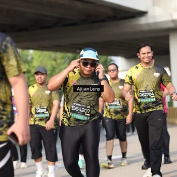 Runner Photo 6377069