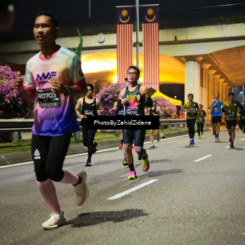 Runner Photo 6377088