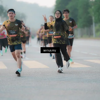 Runner Photo 6377098