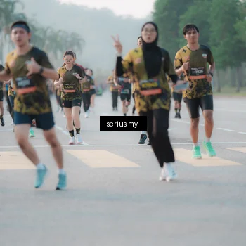 Runner Photo 6377105