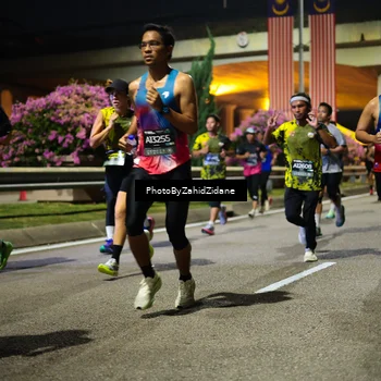 Runner Photo 6377118