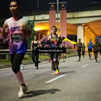 Runner Photo 6377137