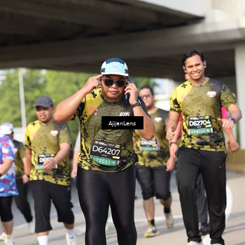 Runner Photo 6377140