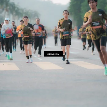 Runner Photo 6377153