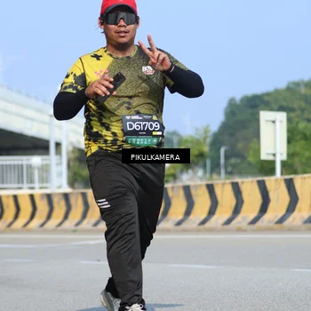 Runner Photo 6377186