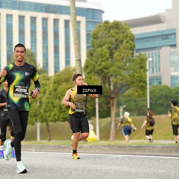 Runner Photo 6377198