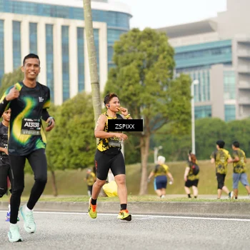 Runner Photo 6377200