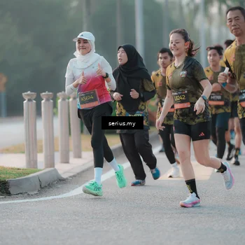 Runner Photo 6377214