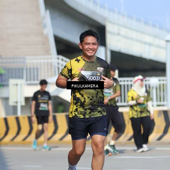 Runner Photo 6377245