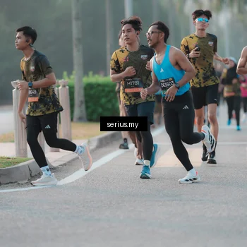 Runner Photo 6377251