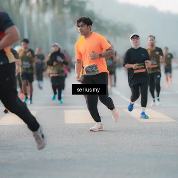 Runner Photo 6377258