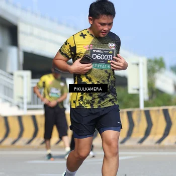 Runner Photo 6377274