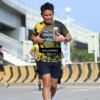 Runner Photo 6377278