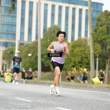 Runner Photo 6377288