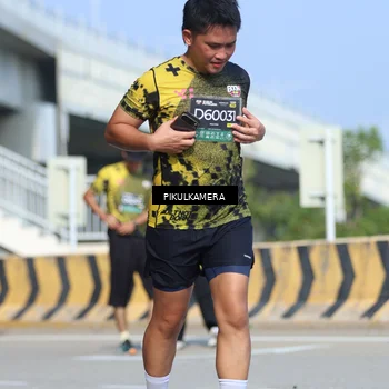 Runner Photo 6377293