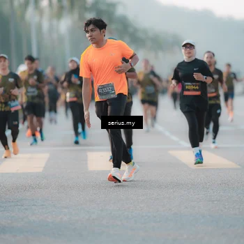 Runner Photo 6377296