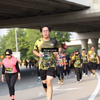 Runner Photo 6377300