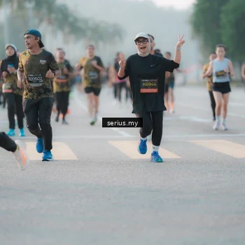 Runner Photo 6377309