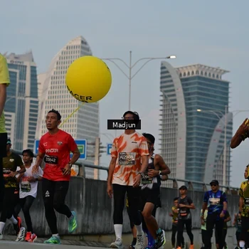 Runner Photo 6377310
