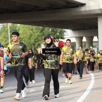 Runner Photo 6377342