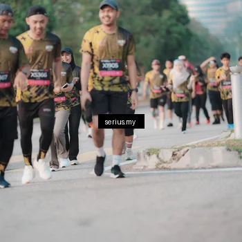 Runner Photo 6377347