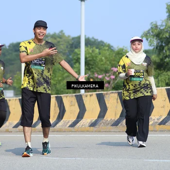 Runner Photo 6377393