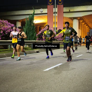 Runner Photo 6377395
