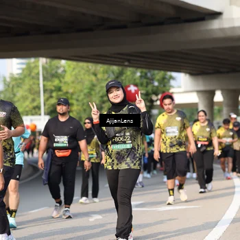 Runner Photo 6377419