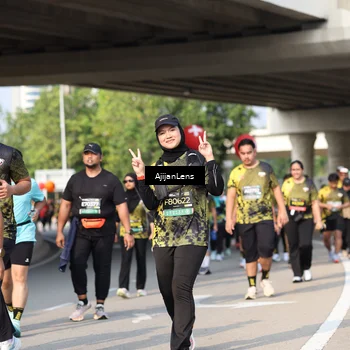 Runner Photo 6377442
