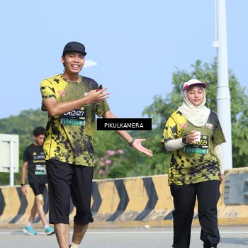 Runner Photo 6377446