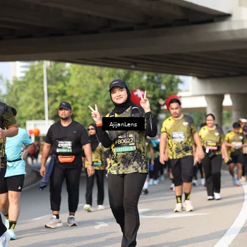 Runner Photo 6377512