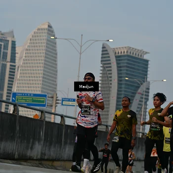 Runner Photo 6377582