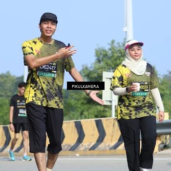 Runner Photo 6377587