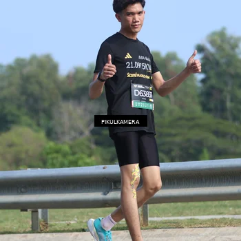 Runner Photo 6377592