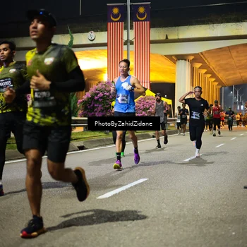 Runner Photo 6377618
