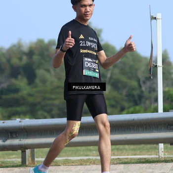 Runner Photo 6377624