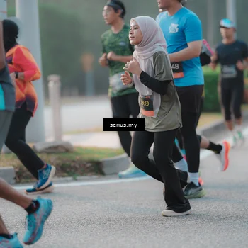 Runner Photo 6377626