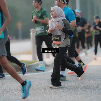 Runner Photo 6377640