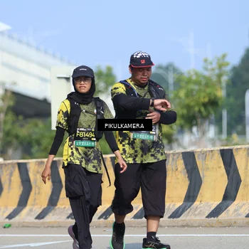 Runner Photo 6377704