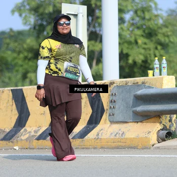 Runner Photo 6377717