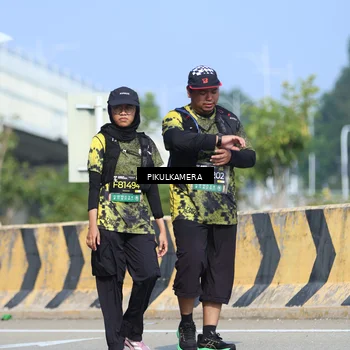 Runner Photo 6377727