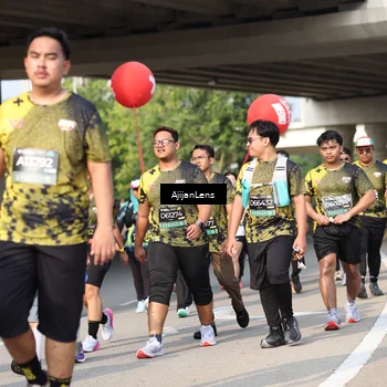 Runner Photo 6377734