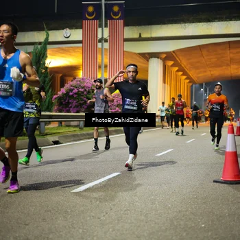 Runner Photo 6377755