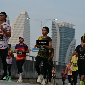 Runner Photo 6377779