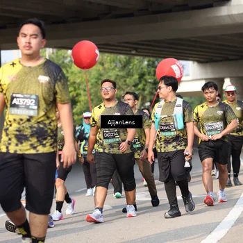 Runner Photo 6377789