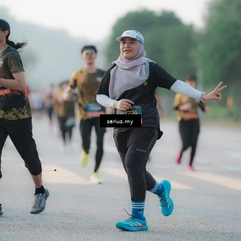 Runner Photo 6377811