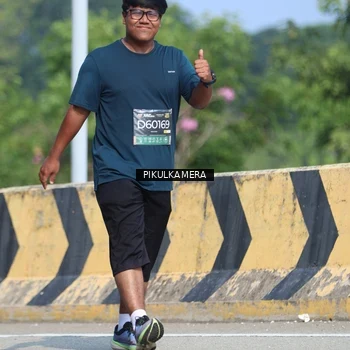Runner Photo 6377836